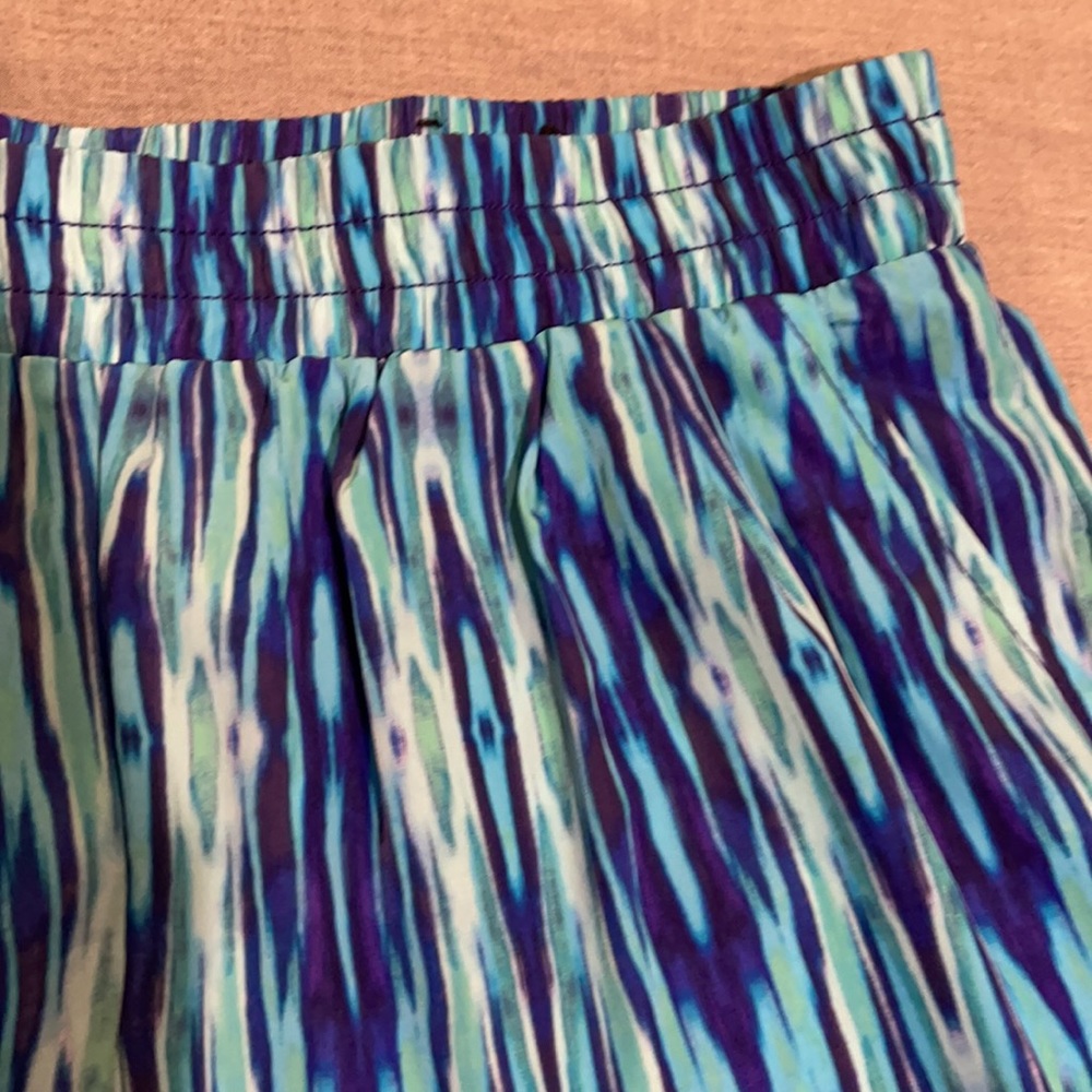 Colorful shorts - Picture 3 of 6